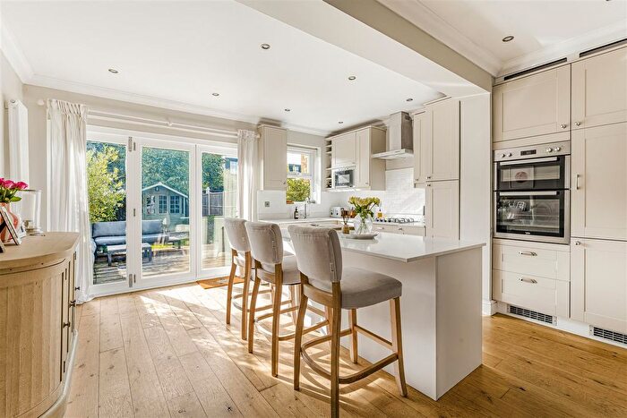2 Bedroom Terraced House For Sale In Dupont Road, Raynes Park, SW20