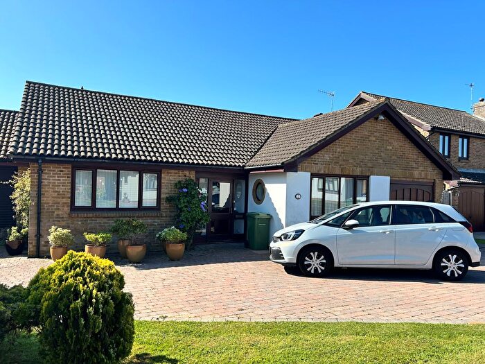 3 Bedroom Detached Bungalow To Rent In Ceylon Walk, Bexhill-On-Sea, TN39