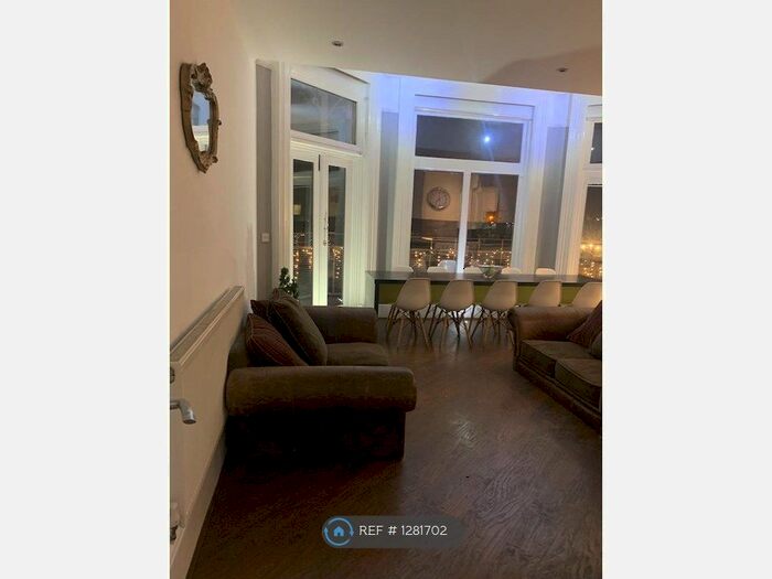 2 Bedroom Flat To Rent In Wavertree, Liverpool L15