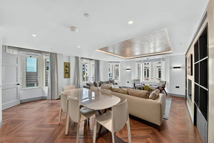 2 Bedroom Flat To Rent In St. James's Place, London, SW1A