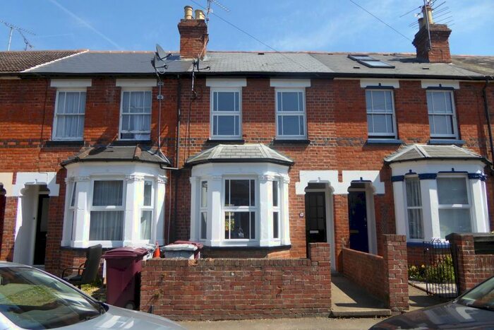 3 Bedroom Terraced House To Rent In Newport Road, Reading, RG1