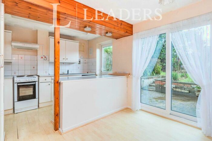 3 Bedroom Semi-Detached House To Rent In Turnstone Gardens, Lordswood, Southampton, SO16