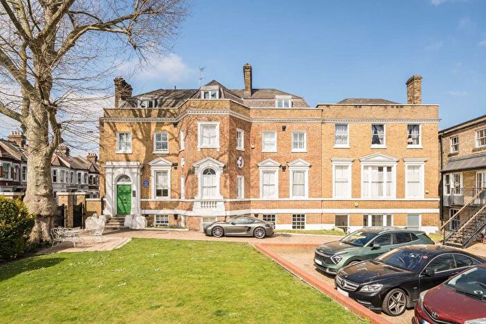 3 Bedroom Flat For Sale In Clapham Common North Side, Clapham Common Northside, SW4