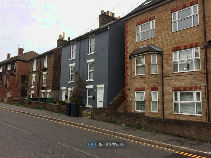 1 Bedroom Flat To Rent In Boxley Road, Maidstone, ME14