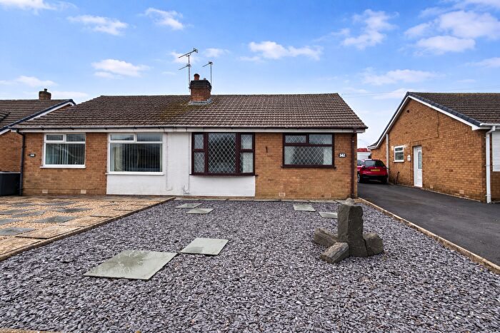2 Bedroom Bungalow For Sale In Eastpines Drive, Cleveleys, FY5