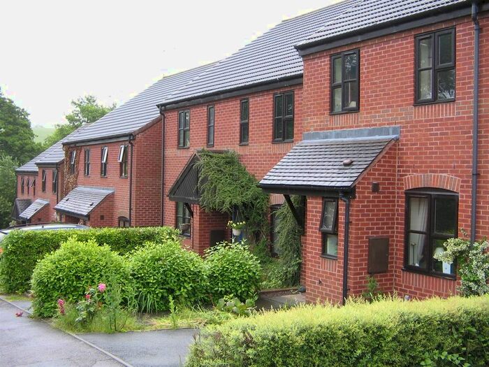 2 Bedroom Property To Rent In Orchard Gardens, Worcester, WR6