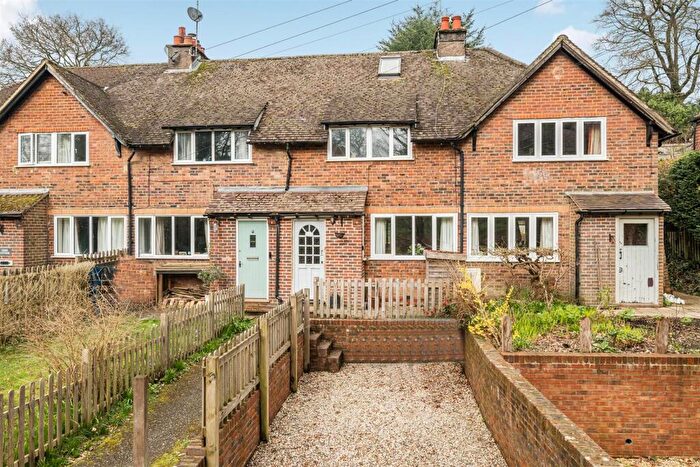 3 Bedroom Terraced House For Sale In Scotland Lane, Haslemere, GU27