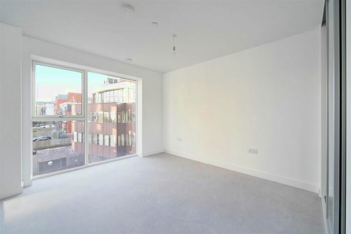 2 Bedroom Flat To Rent In Byron Court, St John's Road, Harrow, HA1