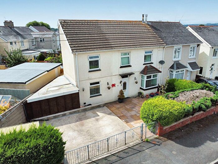 4 Bedroom Semi Detached House For Sale In Uxilla Terrace, Bridgend, CF31
