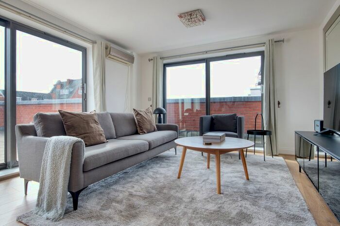 3 Bedroom Flat To Rent In Westminster, SW1P