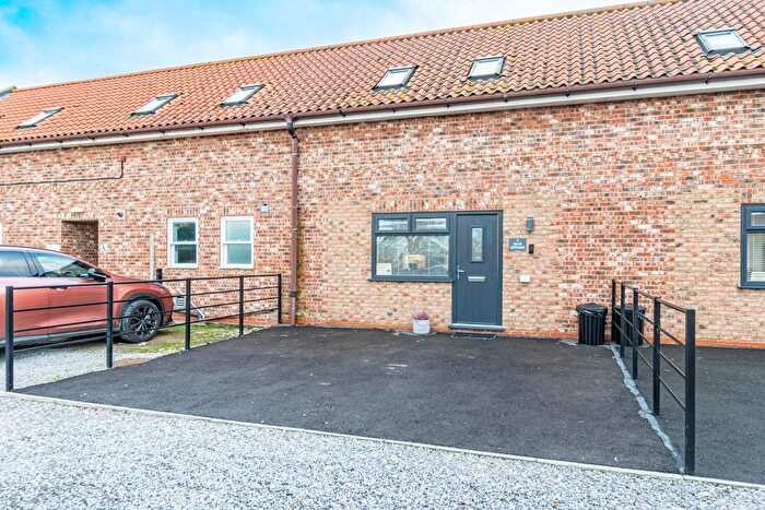 2 Bedroom Cottage For Sale In Wigginton Road, York, YO32