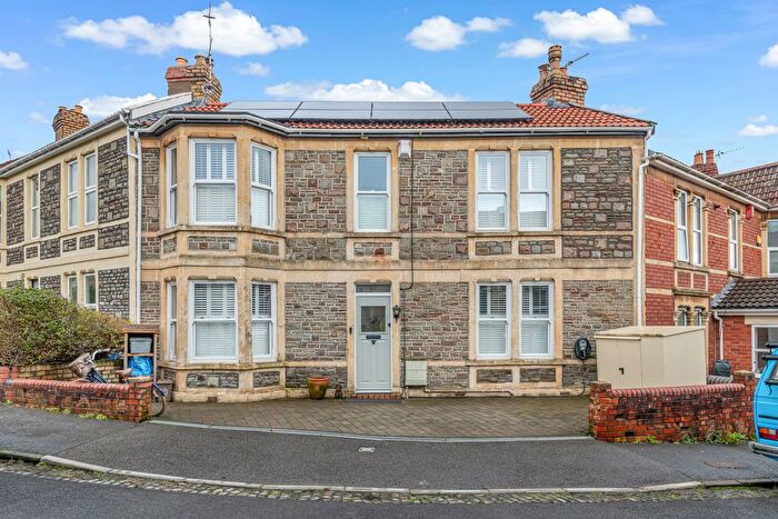 3 Bedroom Terraced House For Sale In Grove Park Avenue, Brislington, Brislington, Bristol, BS4