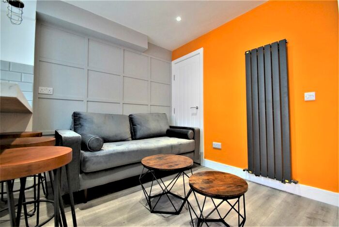 5 Bedroom Terraced House To Rent In Hamilton Road, Coventry, CV2