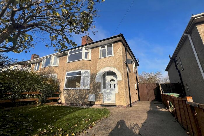 3 Bedroom Semi-Detached House To Rent In Kelburne Road, Oxford, OX4