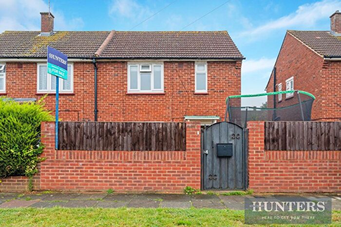 2 Bedroom Semi-Detached House For Sale In Brabazon Road, Hounslow, TW5
