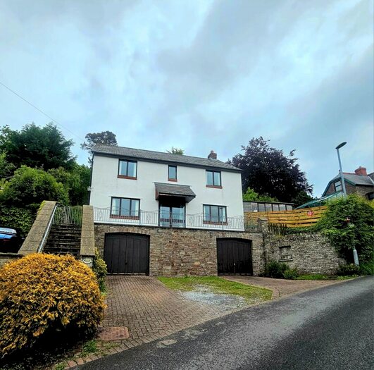 4 Bedroom Detached House To Rent In Cerrigcochion Lane, Brecon, Powys, LD3