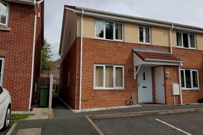 2 Bedroom Terraced House To Rent In Carrfield, Hyde, Greater Manchester, SK14