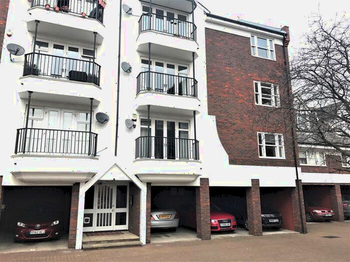 2 Bedroom Apartment To Rent In Barge House Road, London, E16