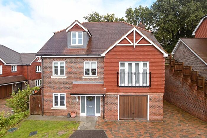5 Bedroom Detached House For Sale In Clockfield, Turners Hill, West Sussex, RH10