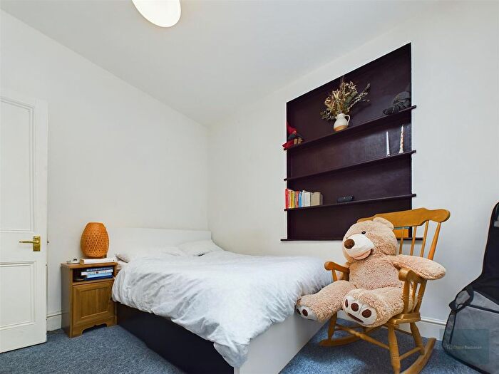 4 Bedroom Terraced House To Rent In Chandos Road, Bristol, BS6