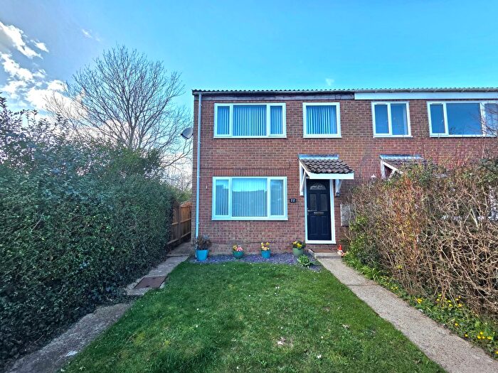 3 Bedroom End Of Terrace House To Rent In The Scimitars, Fareham, PO14