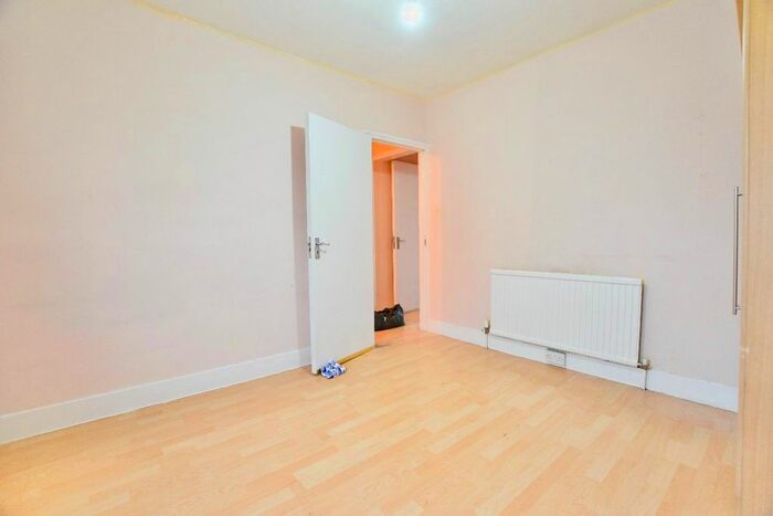 2 Bedroom Flat To Rent In Katherine Road, London E7