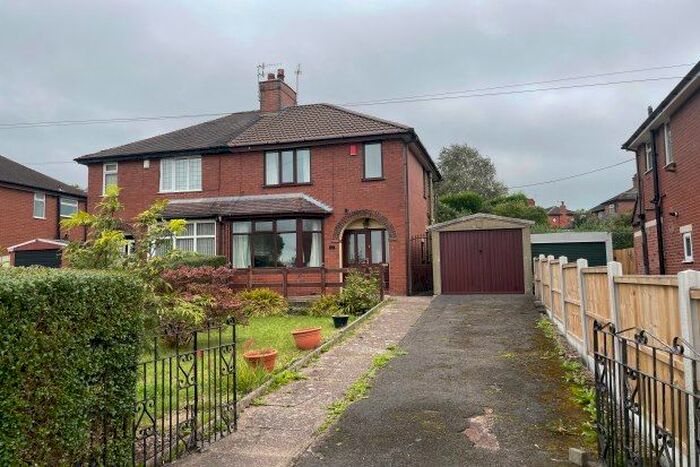 2 Bedroom Property To Rent In Dollys Lane, Stoke-On-Trent, ST6