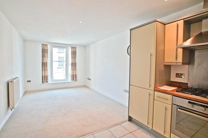 2 Bedroom Apartment To Rent In Shippam Street, Chichester, PO19
