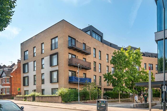 1 Bedroom Flat For Sale In Newman Close, Willesden Green, London, NW10