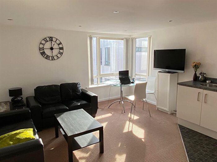 1 Bedroom Flat To Rent In The Citadel, Block A, Ludgate Hill, Manchester, M4