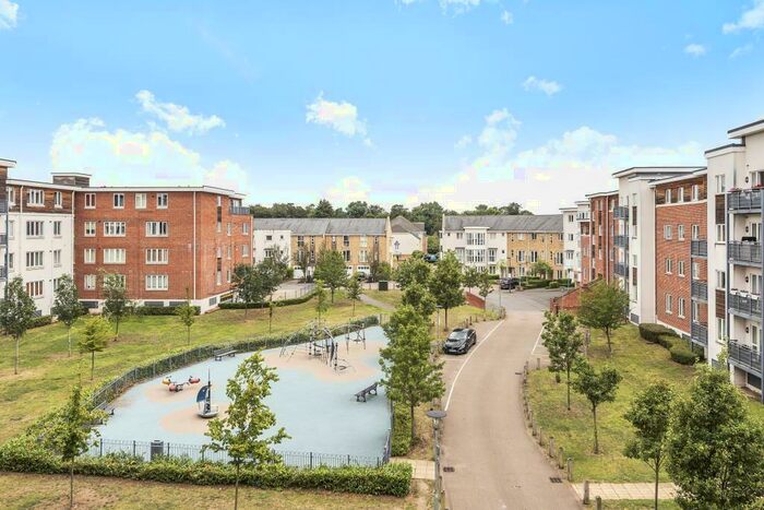 2 Bedroom Apartment To Rent In Maidenhead, Berkshire, SL6