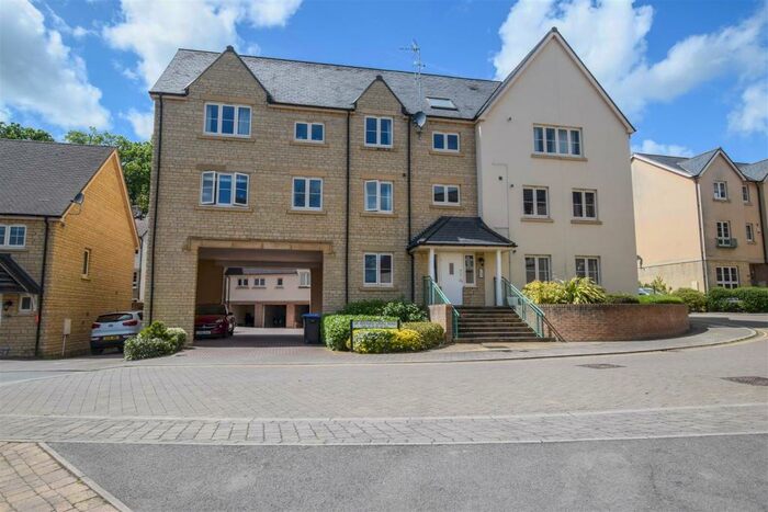 2 Bedroom Flat To Rent In Sir Bernard Lovell Road, Malmesbury, SN16