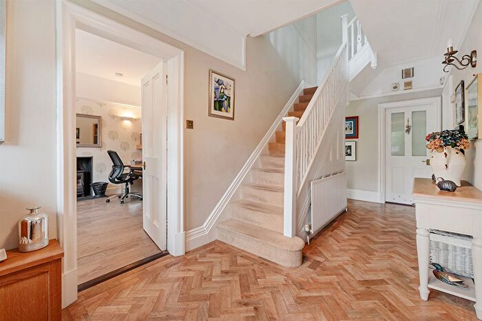 4 Bedroom Detached House For Sale In Macclesfield Road, Prestbury, Macclesfield, SK10