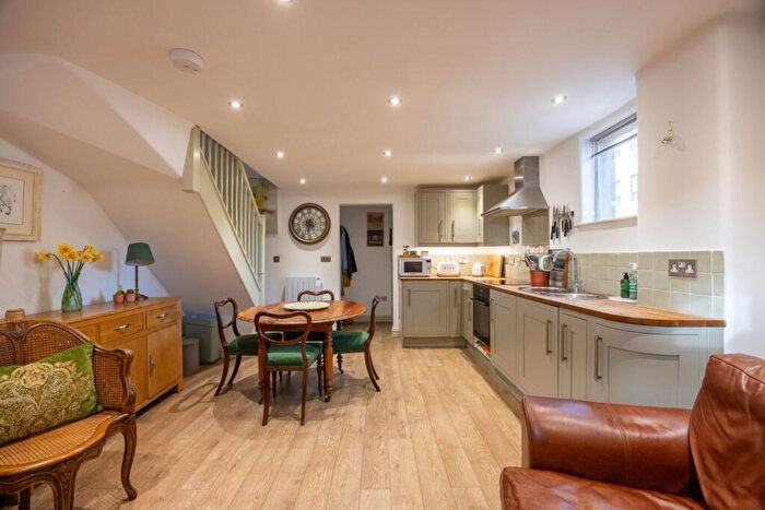 1 Bedroom Semi Detached House For Sale In Suffolk Road, Cheltenham, Gloucestershire, GL50