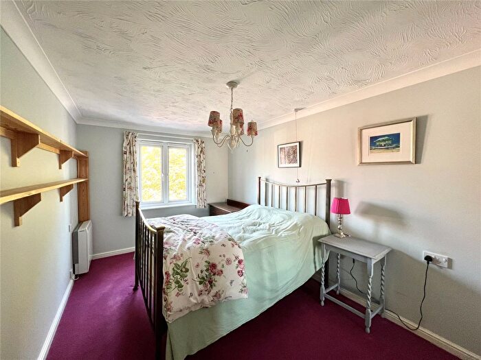 1 Bedroom Flat For Sale In Blenheim Road, Minehead, TA24