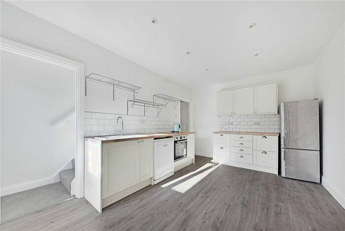 4 Bedroom Terraced House To Rent In Barnett Wood Lane, Ashtead, Surrey, KT21