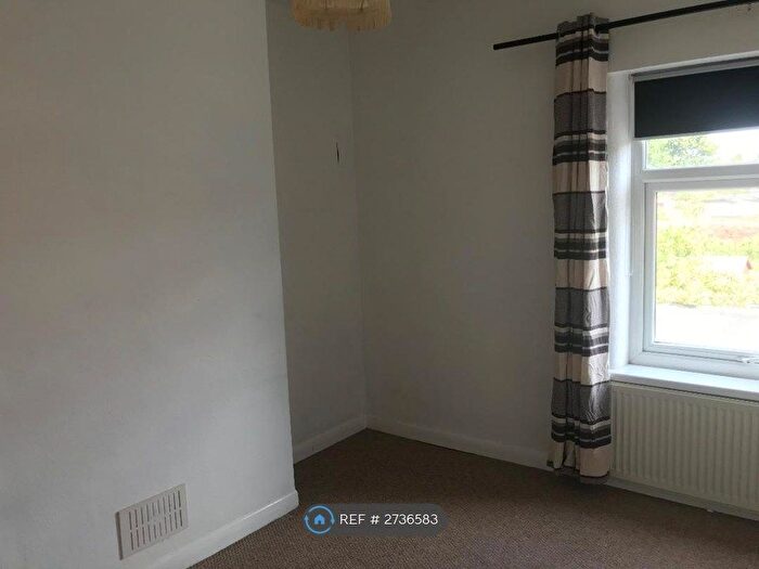 2 Bedroom Terraced House To Rent In Queen Street, Burton-On-Trent, DE14
