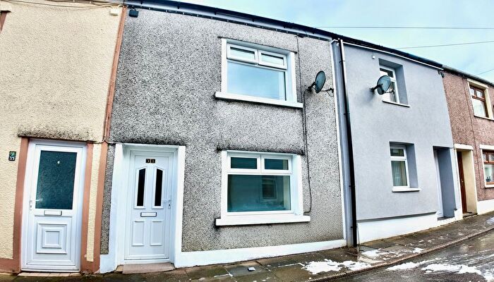 2 Bedroom Terraced House For Sale In King Street, Tredegar, NP22