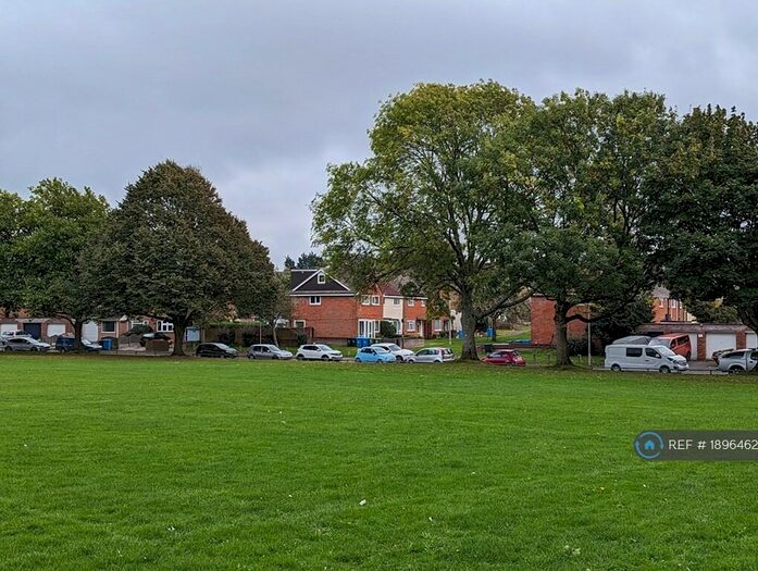 3 Bedroom Terraced House To Rent In Keysworth Road, Poole, BH16