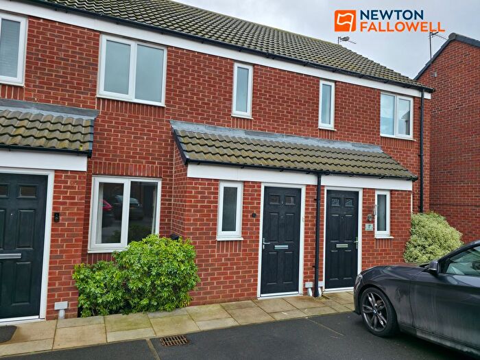 2 Bedroom Town House To Rent In Skylark Way, Clipstone Village, NG21
