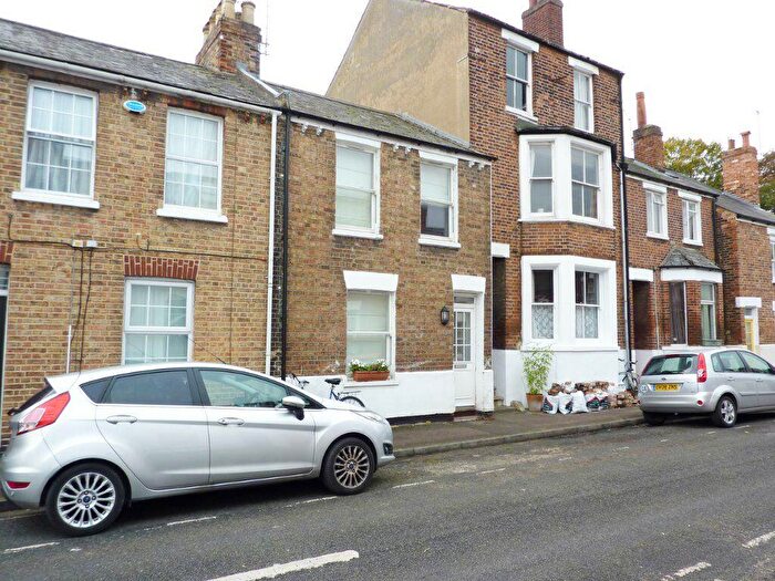 2 Bedroom House To Rent In Jericho, Oxford, OX2