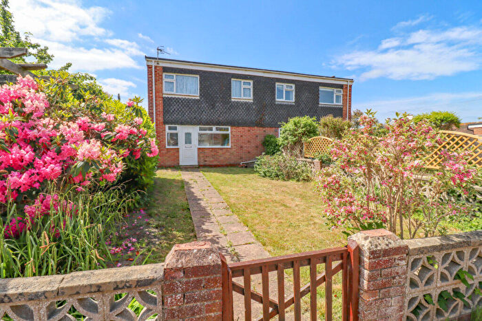4 Bedroom Semi-Detached House For Sale In Meath Close, Hayling Island, PO11
