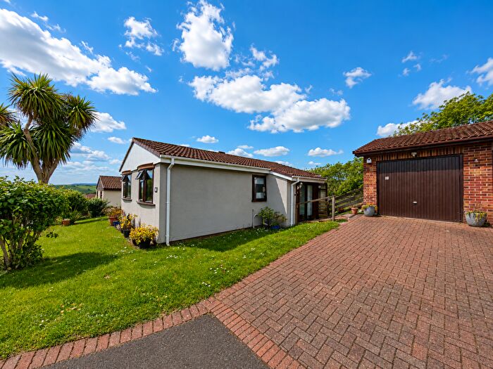 2 Bedroom Park Home For Sale In Exonia Park, Exeter, EX2