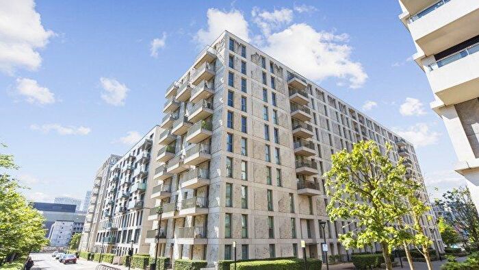 2 Bedroom Flat To Rent In Ribbons Walk, London, E20