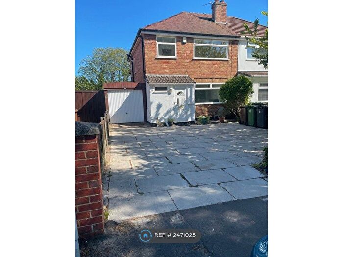 3 Bedroom Semi-Detached House To Rent In Park Road, Formby, L37