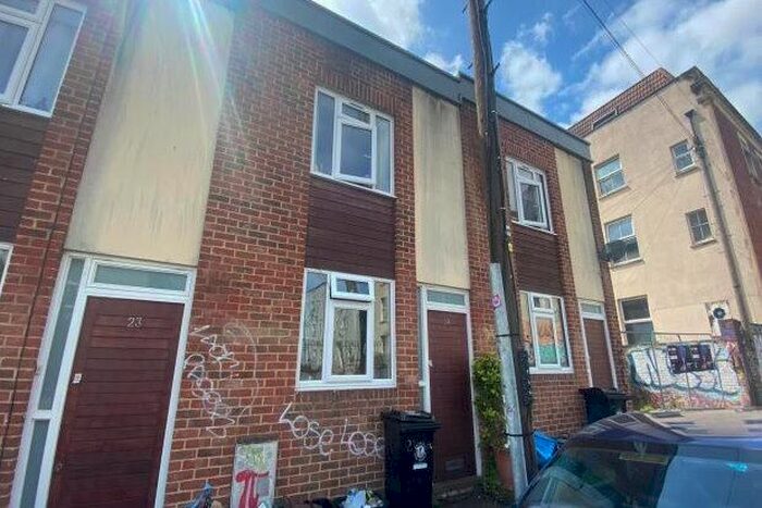 4 Bedroom Terraced House To Rent In Brunswick Street, Bristol, BS2