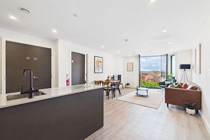 2 Bedroom Flat For Sale In City Gate, Eboracum Way, York, North Yorkshire, YO31