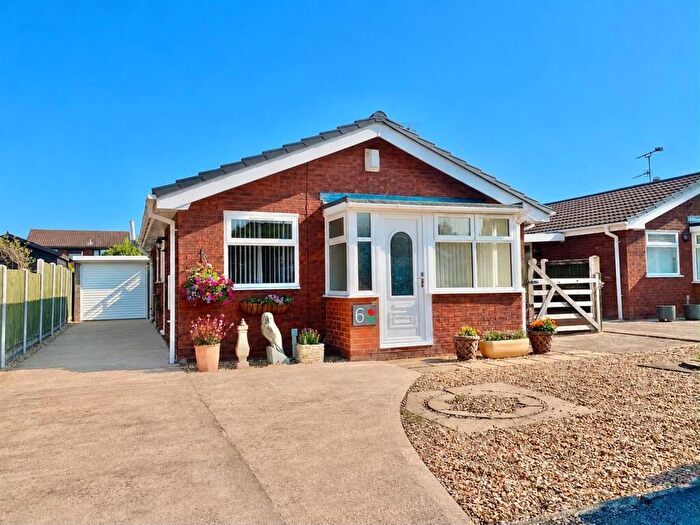 2 Bedroom Detached Bungalow For Sale In Westway, Penley, Wrexham, LL13