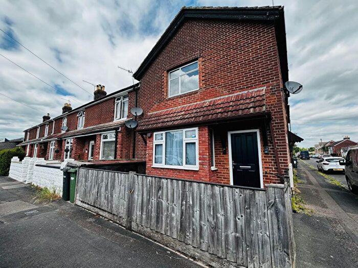 Studio To Rent In Albert Road, Eastleigh, SO50