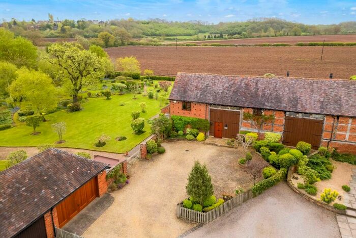 4 Bedroom Barn Conversion For Sale In Aston Cantlow, Henley-in-Arden, B95